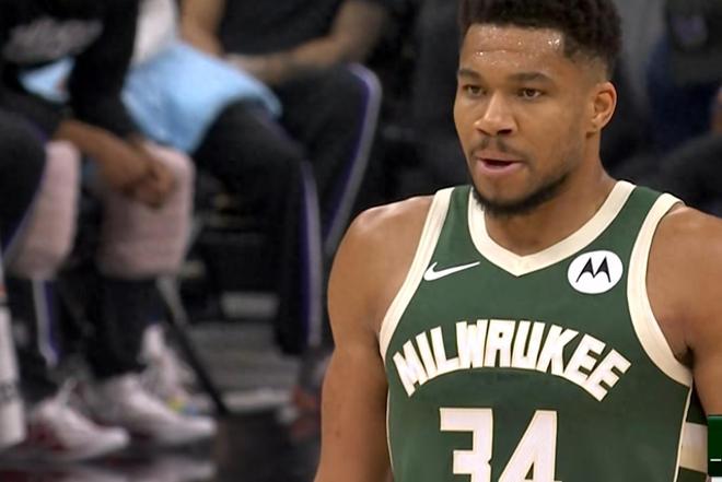 IM电竞APP-雄鹿大胜独行侠，字母哥强势领袖球队(雄鹿大胜独行侠,字母哥强势领袖球队怎么样了)